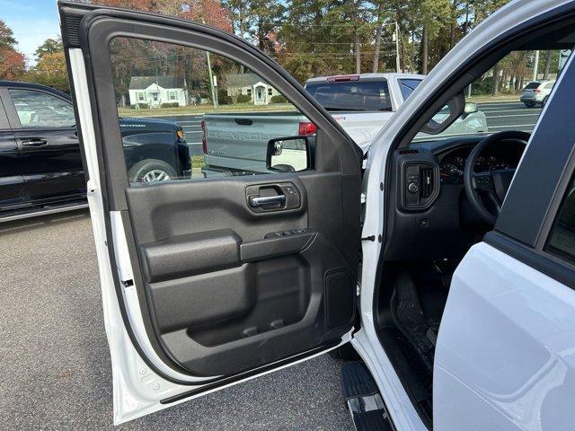 new 2025 Chevrolet Silverado 1500 car, priced at $42,000