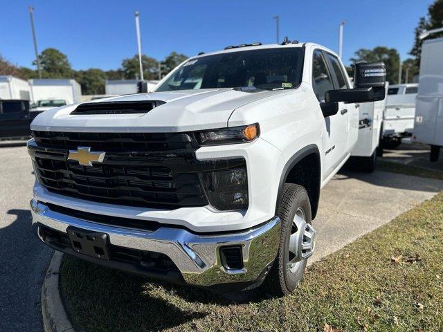 new 2024 Chevrolet Silverado 3500 car, priced at $79,611