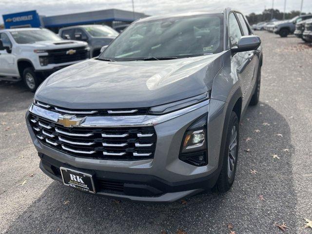 new 2025 Chevrolet Equinox car, priced at $27,685