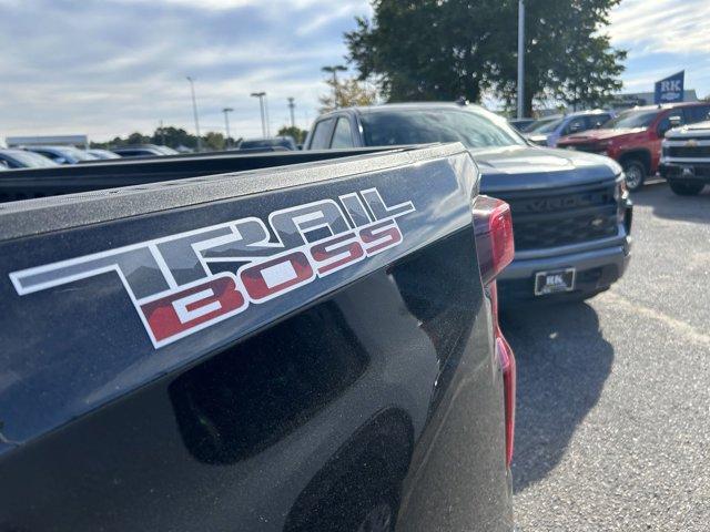 new 2025 Chevrolet Silverado 1500 car, priced at $51,301