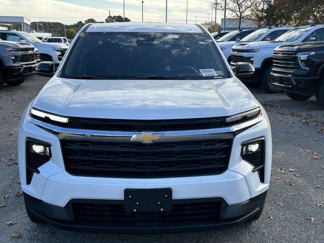 new 2024 Chevrolet Traverse car, priced at $38,995