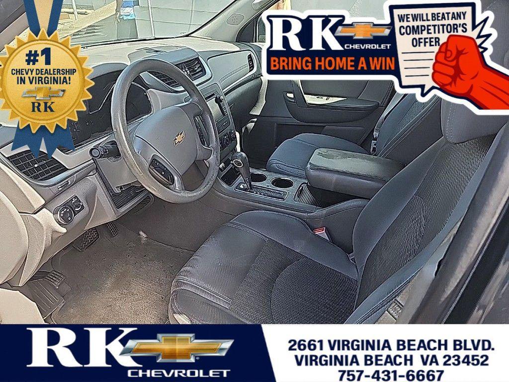 used 2014 Chevrolet Traverse car, priced at $10,000