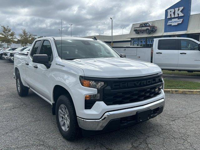 new 2024 Chevrolet Silverado 1500 car, priced at $44,600