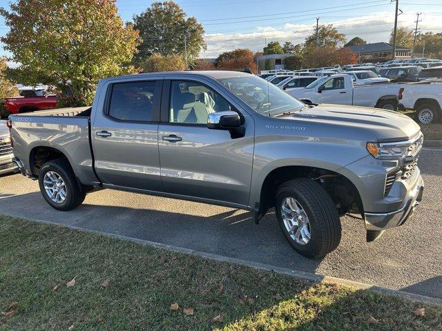 new 2025 Chevrolet Silverado 1500 car, priced at $46,881