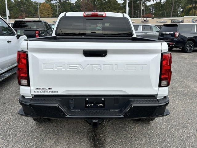 new 2024 Chevrolet Colorado car, priced at $42,400