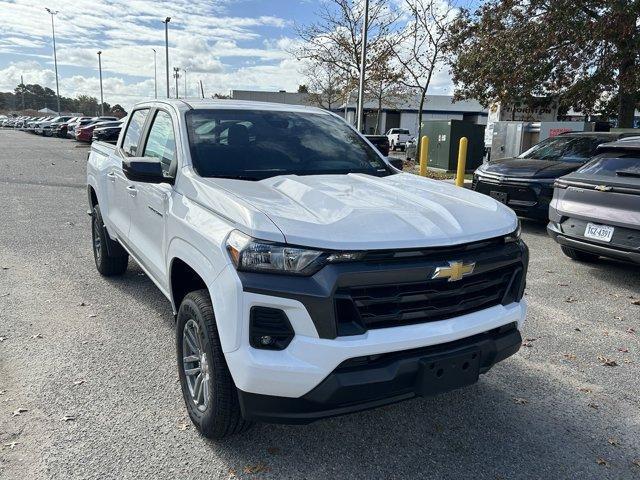 new 2024 Chevrolet Colorado car, priced at $36,675