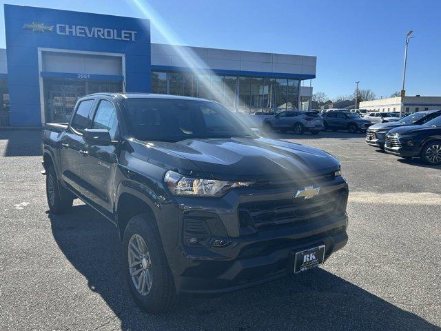 new 2024 Chevrolet Colorado car, priced at $38,850