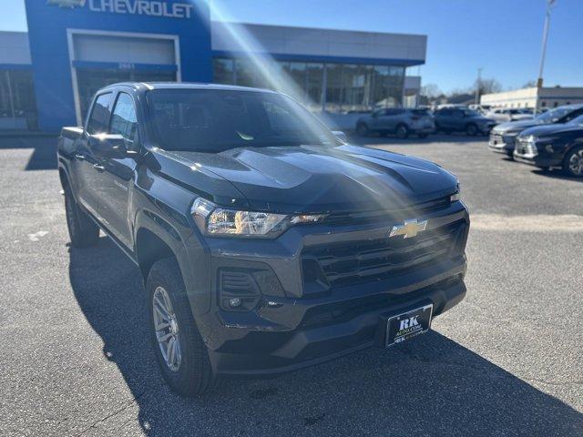 new 2024 Chevrolet Colorado car, priced at $38,850