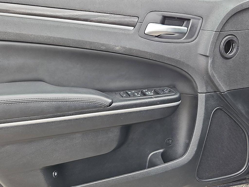 used 2018 Chrysler 300 car, priced at $14,992