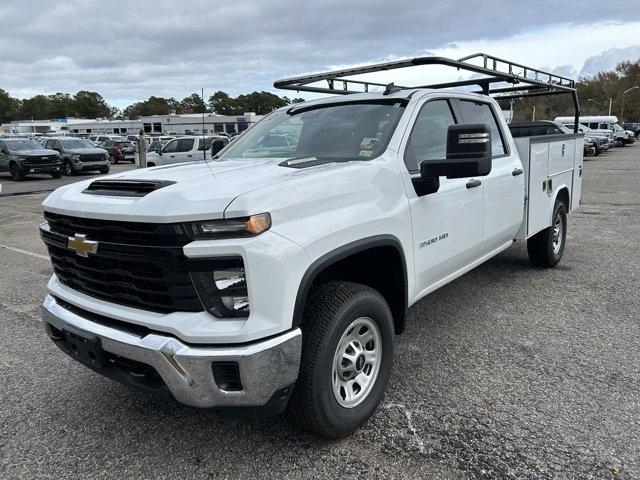 new 2024 Chevrolet Silverado 3500 car, priced at $70,000