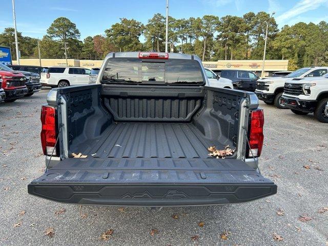 new 2024 Chevrolet Colorado car, priced at $39,650