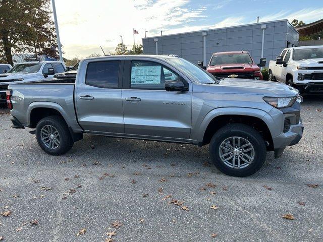 new 2024 Chevrolet Colorado car, priced at $39,650