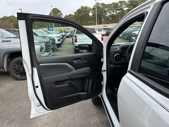 new 2024 Chevrolet Colorado car, priced at $47,355