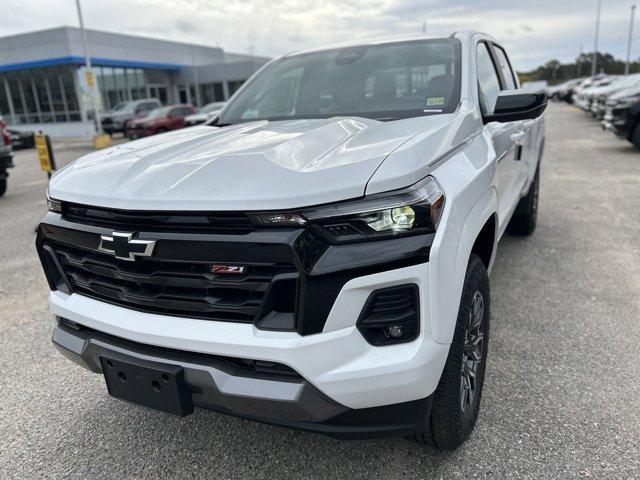 new 2024 Chevrolet Colorado car, priced at $47,355