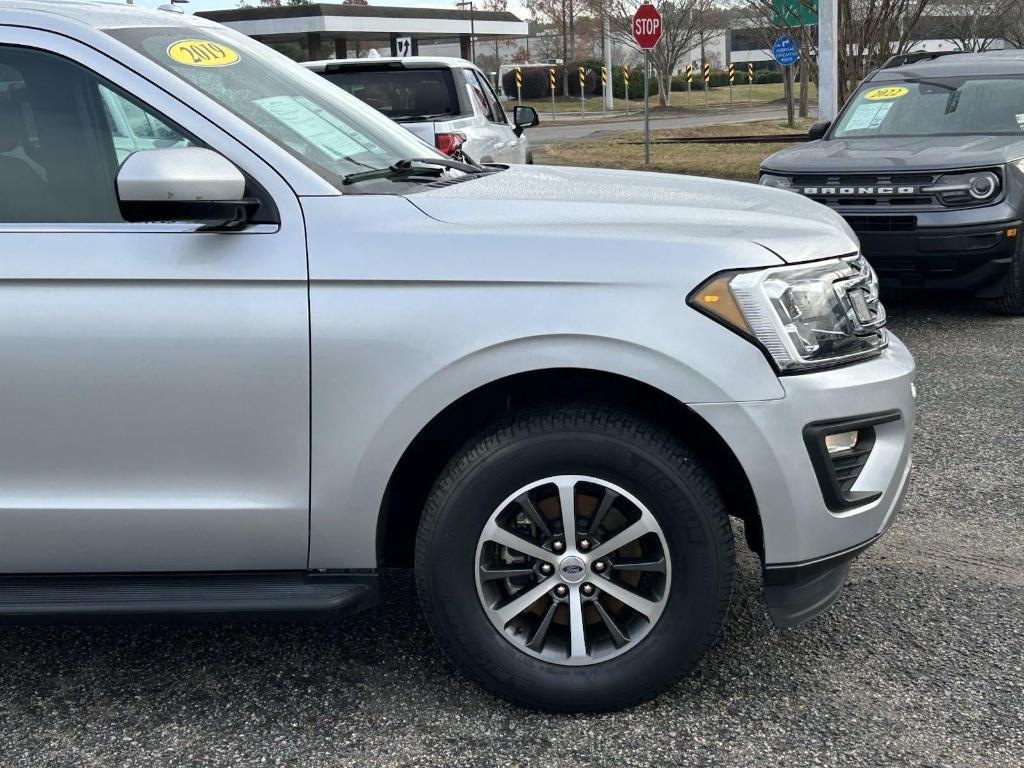 used 2019 Ford Expedition Max car, priced at $28,000