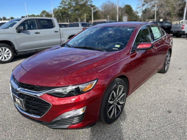 new 2025 Chevrolet Malibu car, priced at $27,690