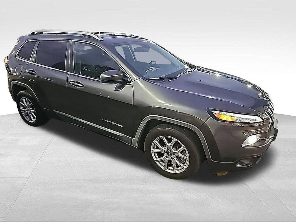 used 2016 Jeep Cherokee car, priced at $12,990