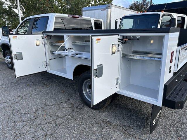 new 2024 Chevrolet Silverado 3500 car, priced at $82,639