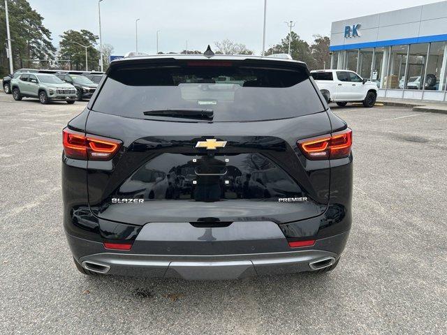 new 2025 Chevrolet Blazer car, priced at $45,290