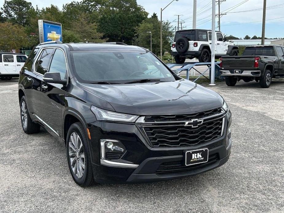 used 2023 Chevrolet Traverse car, priced at $40,177