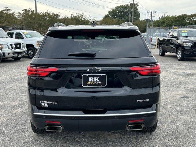 used 2023 Chevrolet Traverse car, priced at $46,997