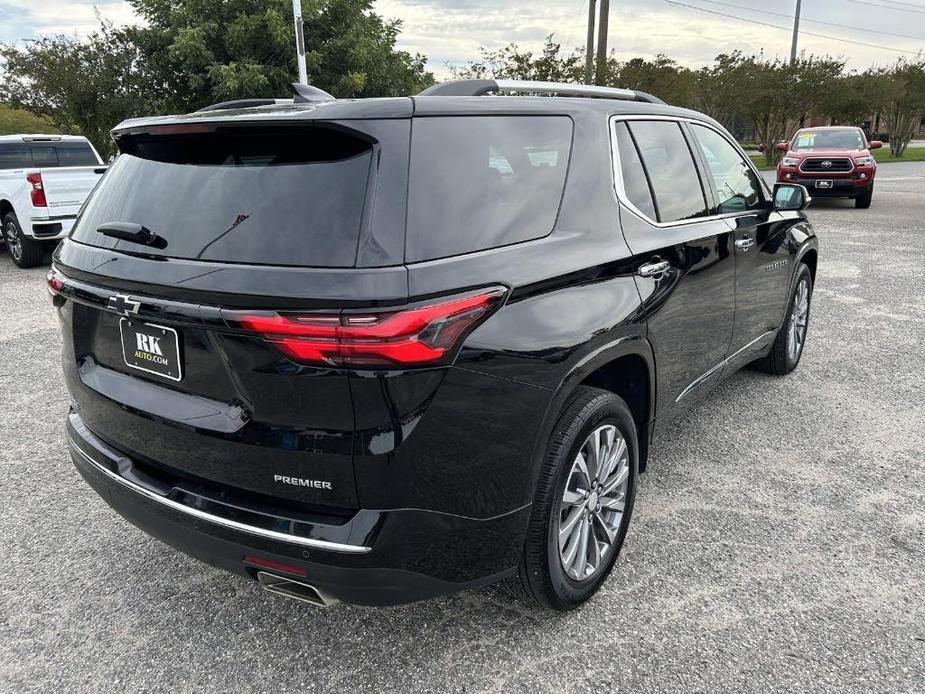 used 2023 Chevrolet Traverse car, priced at $40,177