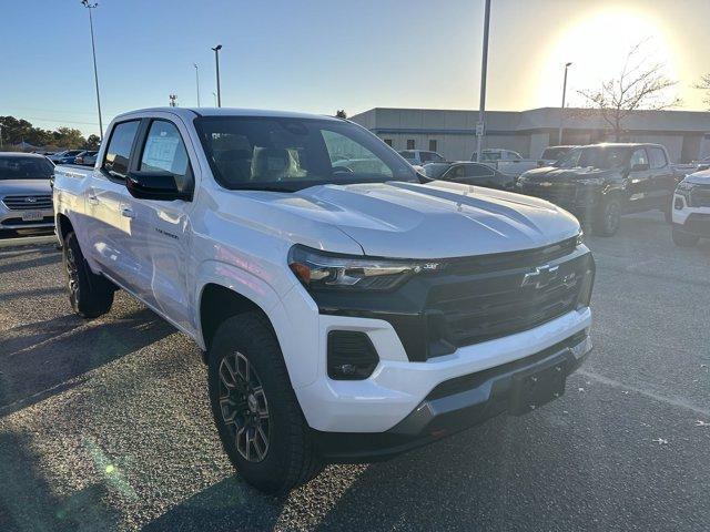 new 2024 Chevrolet Colorado car, priced at $44,135