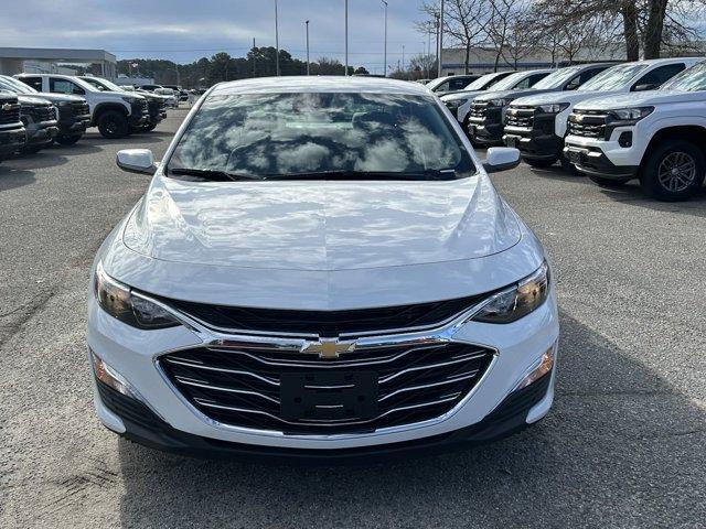 new 2025 Chevrolet Malibu car, priced at $26,740