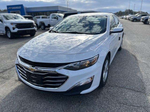 new 2025 Chevrolet Malibu car, priced at $26,740