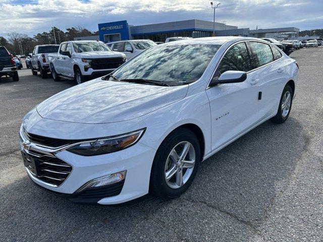 new 2025 Chevrolet Malibu car, priced at $26,740