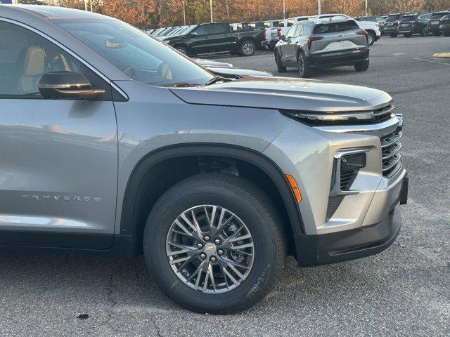 new 2025 Chevrolet Traverse car, priced at $42,885