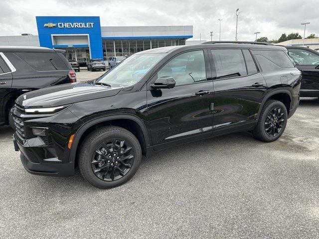 new 2024 Chevrolet Traverse car, priced at $43,180