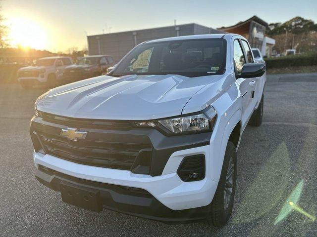 new 2024 Chevrolet Colorado car, priced at $39,650