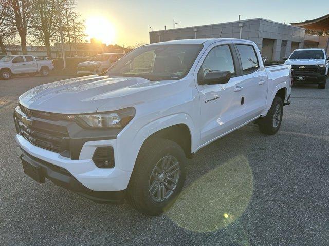 new 2024 Chevrolet Colorado car, priced at $39,650