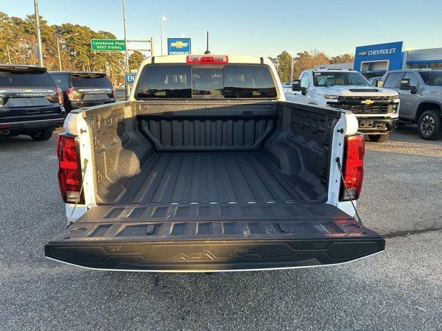 new 2024 Chevrolet Colorado car, priced at $39,650