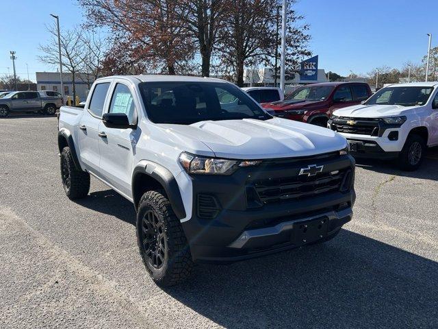 new 2024 Chevrolet Colorado car, priced at $38,683