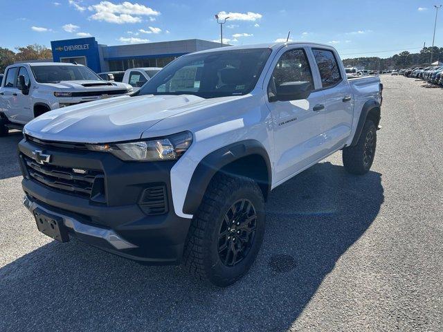 new 2024 Chevrolet Colorado car, priced at $38,683