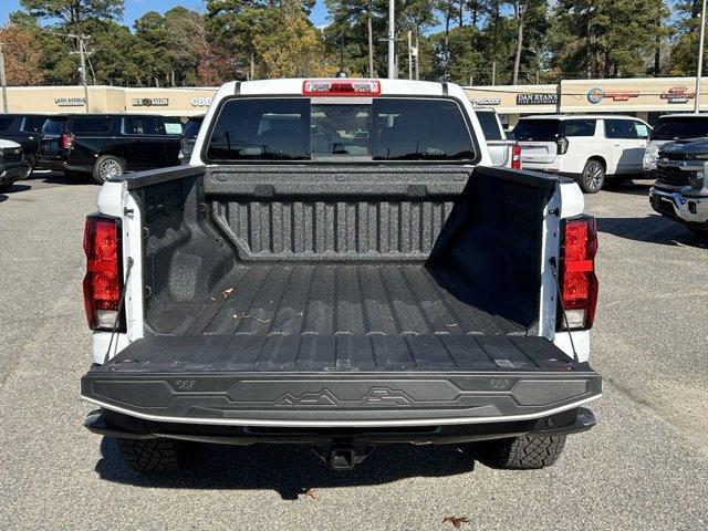 new 2024 Chevrolet Colorado car, priced at $38,683