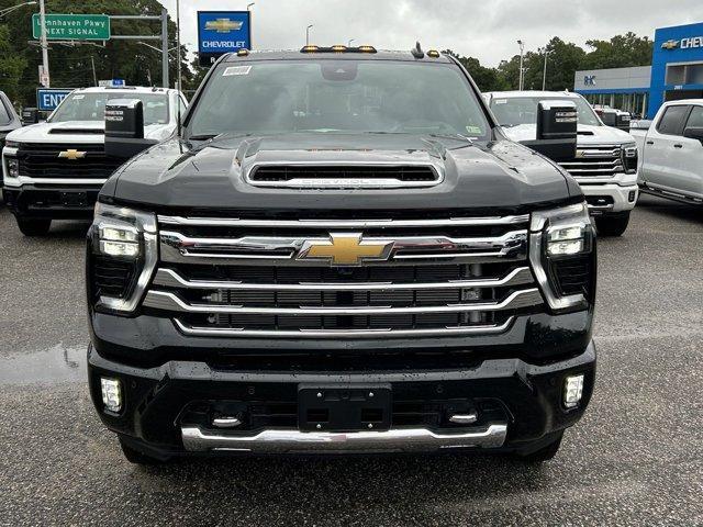 new 2025 Chevrolet Silverado 3500 car, priced at $81,593