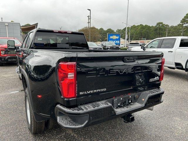 new 2025 Chevrolet Silverado 3500 car, priced at $81,593