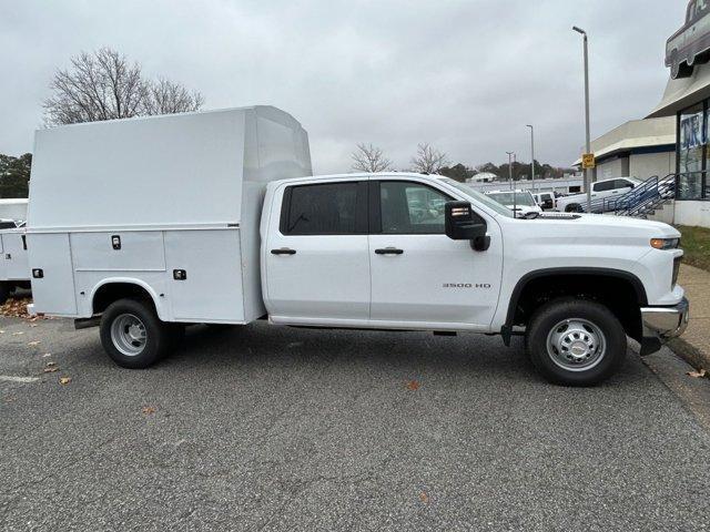 new 2024 Chevrolet Silverado 3500 car, priced at $86,180