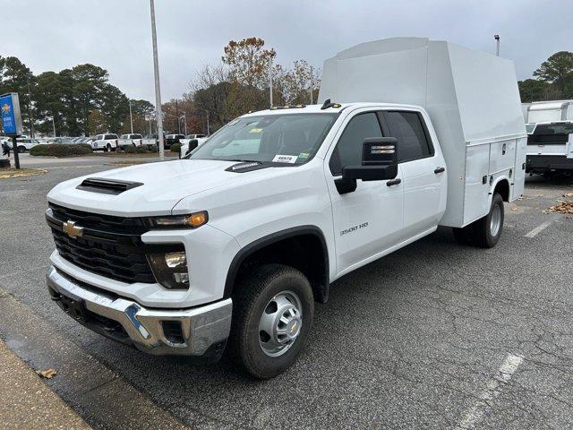 new 2024 Chevrolet Silverado 3500 car, priced at $86,180