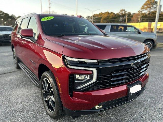 new 2025 Chevrolet Suburban car, priced at $77,250