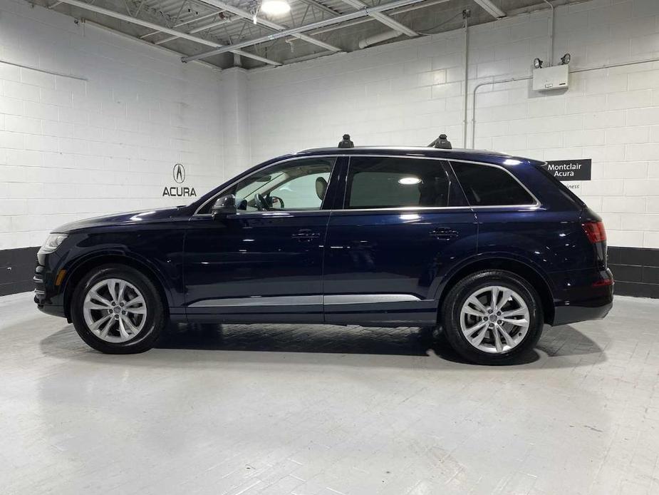 used 2017 Audi Q7 car, priced at $18,500