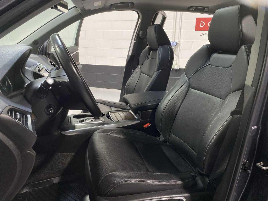 used 2020 Acura MDX car, priced at $27,580