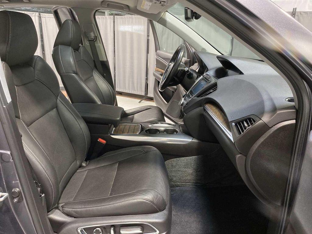 used 2020 Acura MDX car, priced at $27,580