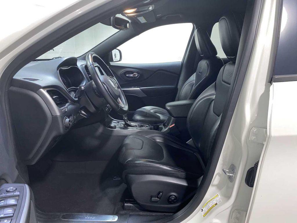 used 2019 Jeep Cherokee car, priced at $14,580