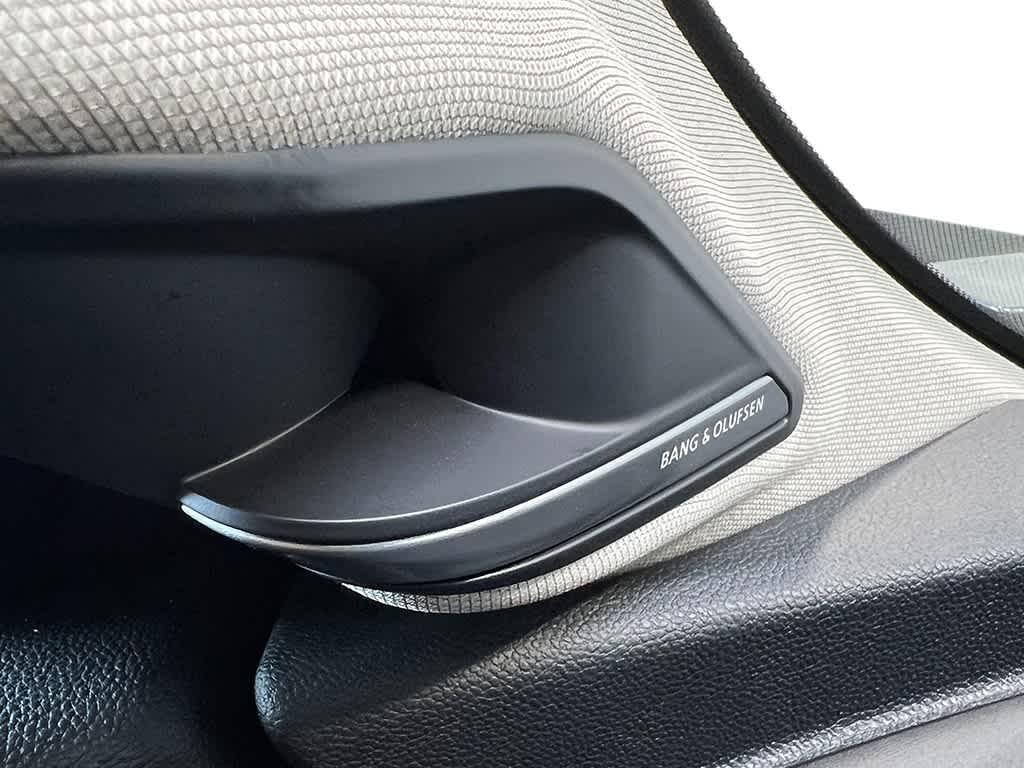 new 2025 Acura MDX car, priced at $60,750