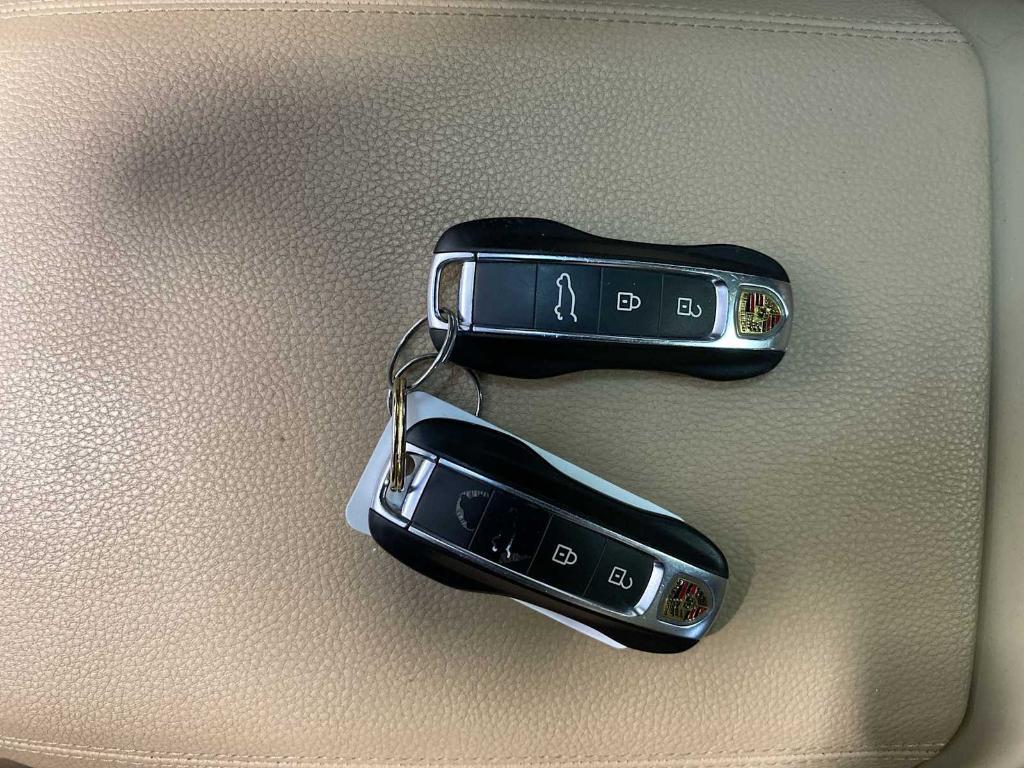 used 2019 Porsche Cayenne car, priced at $39,980