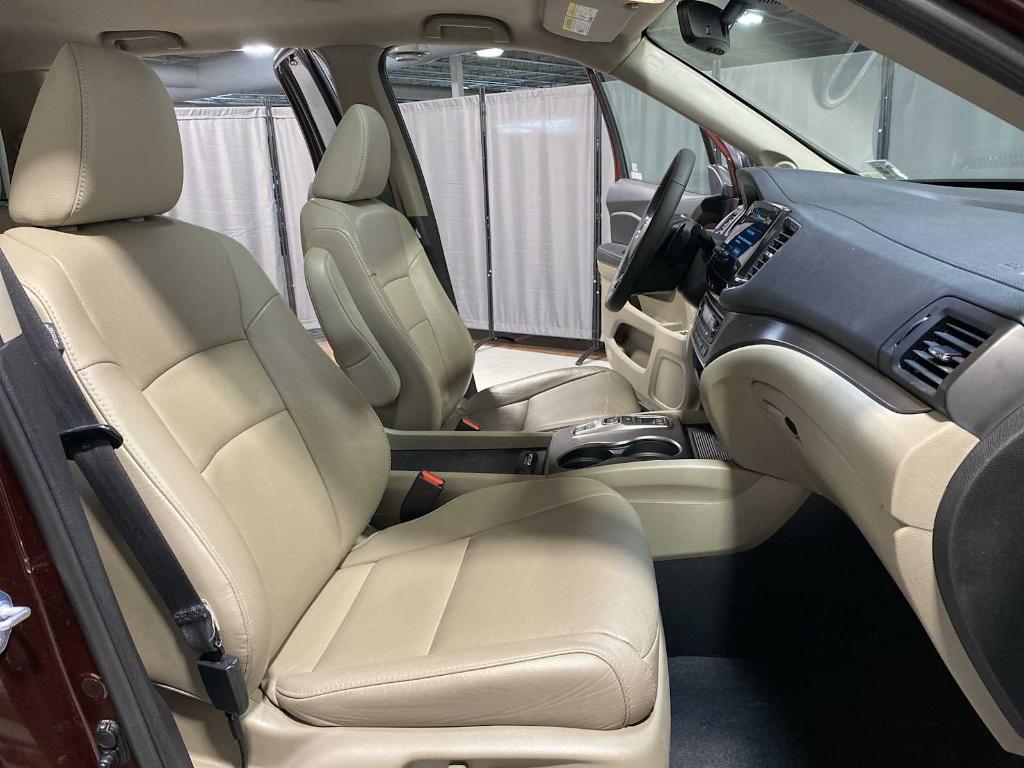 used 2022 Honda Pilot car, priced at $31,500